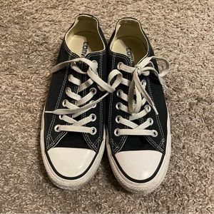 Converse Low Top Sneaker